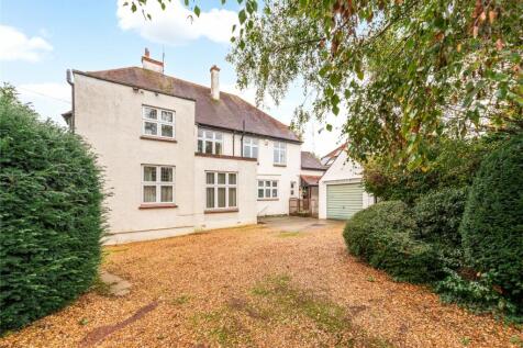 Kimbolton Road, Bedford... 5 bed detached house for sale