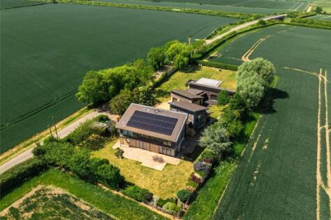 Birchfield Road, Great Barford... 5 bed detached house for sale