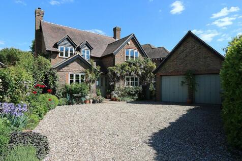Upper Basildon, Berkshire 3 bed detached house for sale