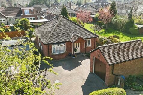 2 bedroom detached bungalow for sale
