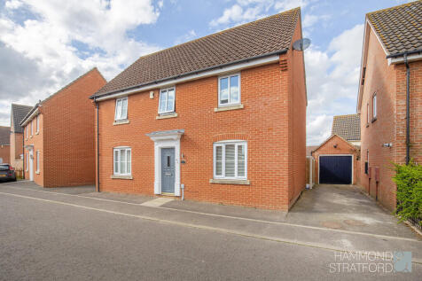 Tummel Way, Attleborough 4 bed detached house for sale