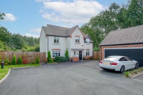 5 bedroom detached house for sale