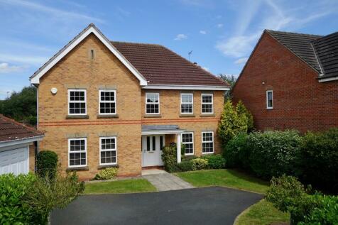 5 bedroom detached house for sale