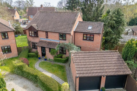 Belvoir Avenue, Elvington 5 bed detached house for sale