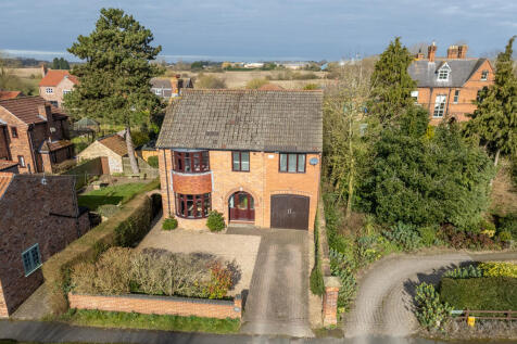 Allerthorpe, York 4 bed detached house for sale