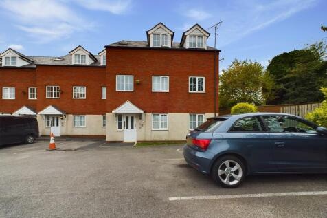 Waterloo Court, Lower Pilsley 2 bed apartment for sale