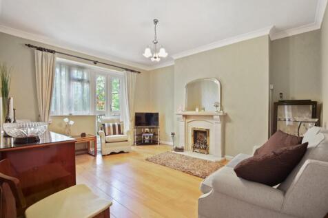 New North Road, Shoreditch, N1 2 bed flat for sale