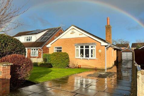 Granby Close, Southport PR9 3 bed detached bungalow for sale