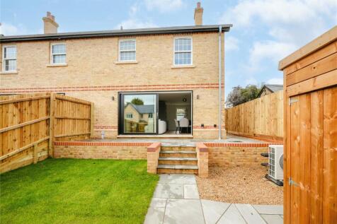 Trap Road, Guilden Morden, Royston... 3 bed semi