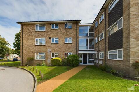Carlingford Court, Victoria Drive 2 bed apartment for sale