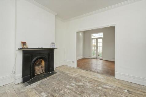 Shepherd's Bush W12 W12 3 bed house for sale