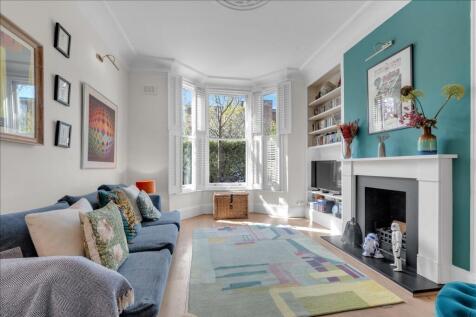 Shepherd's Bush W12 W12 4 bed house for sale