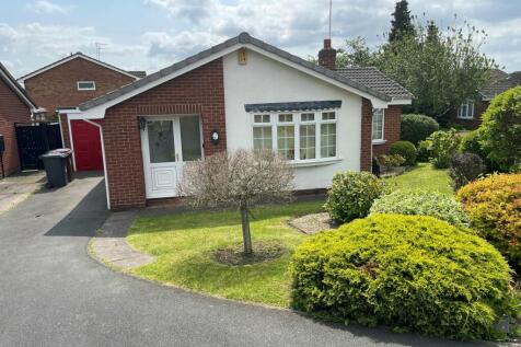 2 bedroom detached bungalow for sale