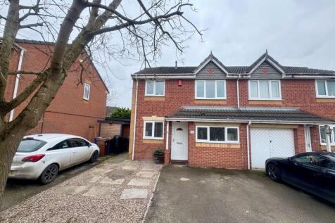 3 bedroom semi-detached house for sale