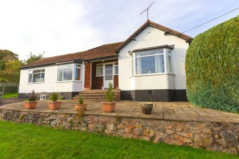 Brentonia, Llanymynech, SY22 6HB 3 bed detached bungalow for sale