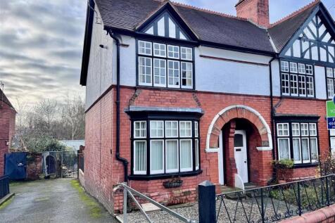 Olwen Terrace, Oswestry, SY11 3 bed end of terrace house for sale