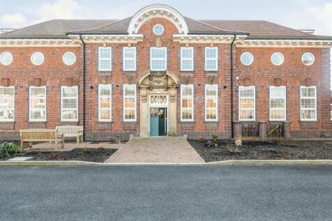 Holbache Court, Oswestry, SY11 2 bed flat for sale