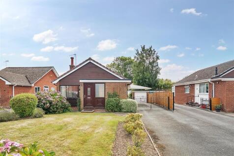 Yew Tree Drive, Whittington. 2 bed bungalow for sale