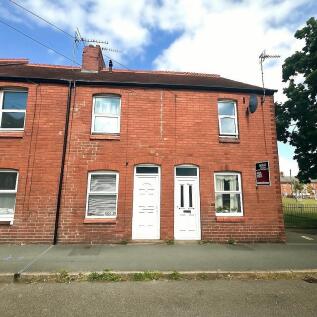 2 bedroom end of terrace house for sale