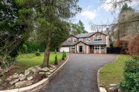 Carrwood, Hale Barns, WA15 5 bed detached house for sale