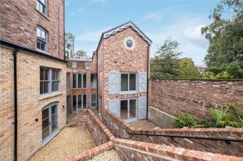 Cavendish Place, Cavendish Road... 3 bed semi