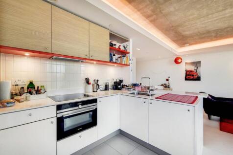 Tidal Basin Road, Royal Docks... 2 bed flat for sale