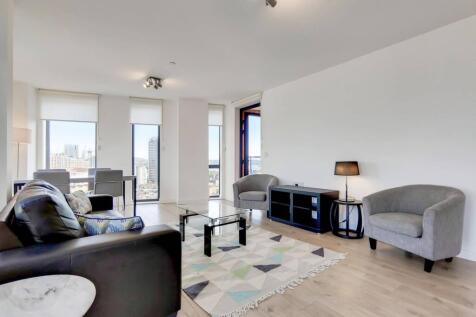 3 bedroom flat for sale