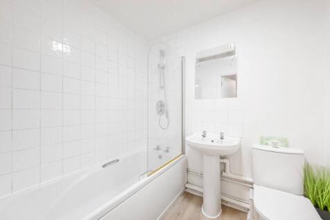 Lily Nichols House, E16, Docklands... 1 bed flat for sale