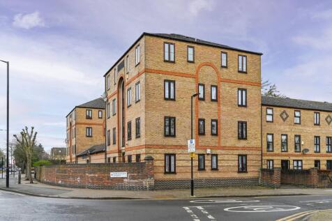 Tollgate Road, Beckton, London, E6 1 bed flat for sale