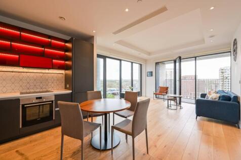 Corson House, Canning Town, London, E14 2 bed flat for sale