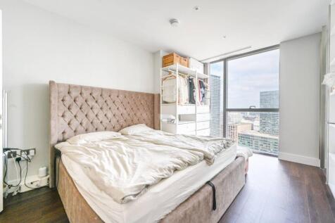 Maine Tower, E14, Docklands, LONDON, E14 3 bed flat for sale