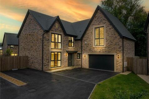 5 bedroom detached house for sale