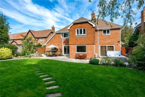 Mayfield Court, Victoria Road... 5 bed detached house for sale