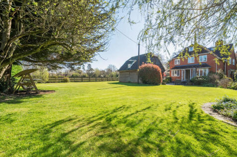 Orchard Road, Reading RG10 5 bed detached house for sale