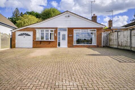 Valley Road, Earlswood, Solihull... 3 bed bungalow for sale