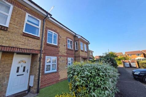 1 bedroom maisonette for sale