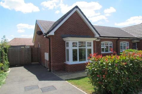 2 bedroom semi-detached bungalow for sale