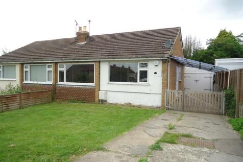 7 Lairs Lane, Snainton, Scarborough... 2 bed semi
