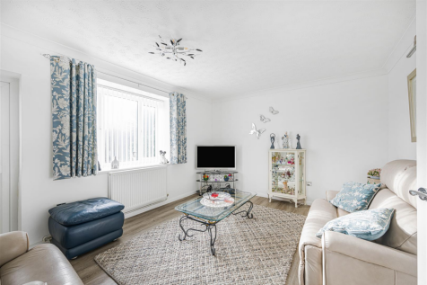 2 bedroom semi-detached bungalow for sale