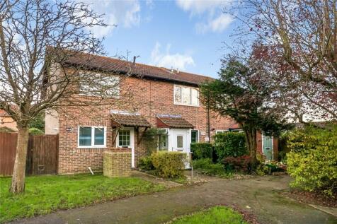 Stevens Close, Hampton 2 bed terraced house for sale