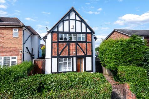 Redway Drive, Twickenham 3 bed detached house for sale