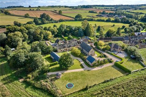 Hollow Road, Lower Tadmarton... 4 bed detached house for sale