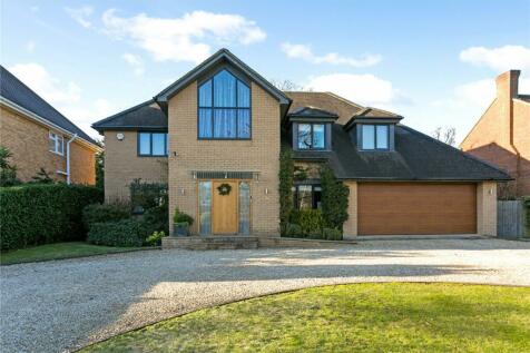 5 bedroom detached house for sale