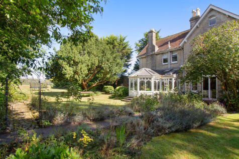 Back Street, Leeds, Maidstone, Kent... 8 bed detached house for sale