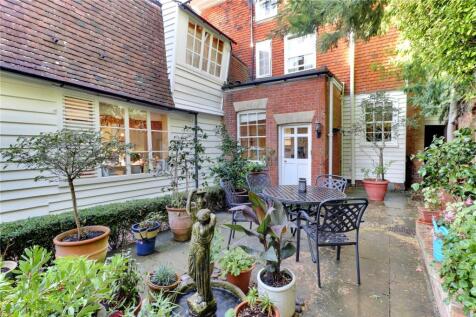 West Cross, Tenterden, Kent, TN30 6 bed detached house for sale