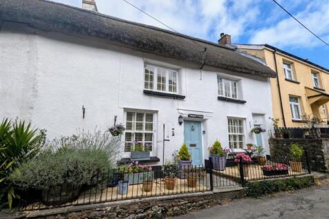 Vine Street, Winkleigh 3 bed terraced house for sale