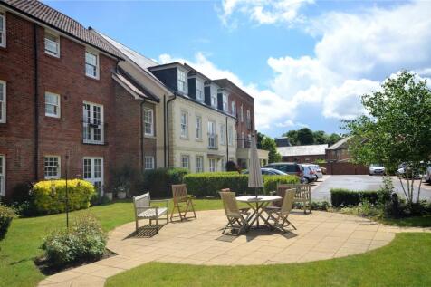 Longbridge, Farnham, Surrey, GU9 1 bed apartment for sale