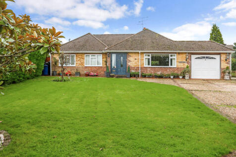 Cokenor Wood, Wrecclesham, Farnham... 4 bed bungalow for sale