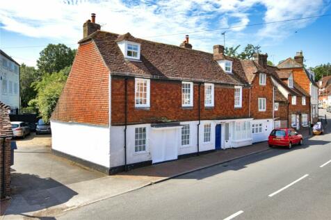 4 bedroom end of terrace house for sale