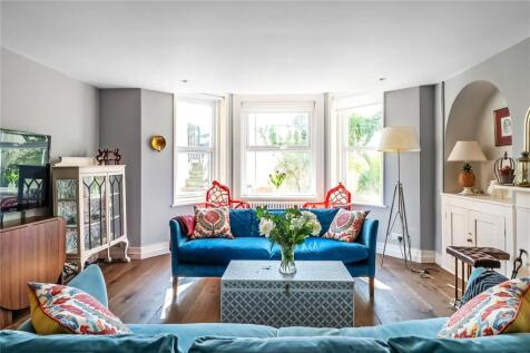 Mount Ephraim, Tunbridge Wells, Kent... 2 bed apartment for sale